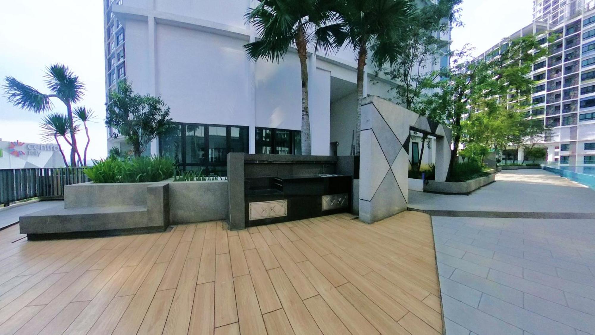 I-City Free Wifi 55Inch Smarttv Car Park Fit 5Pax Shah Alam Exterior photo